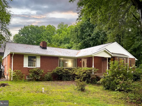 13201 Forest Dr, Bowie, MD 20715