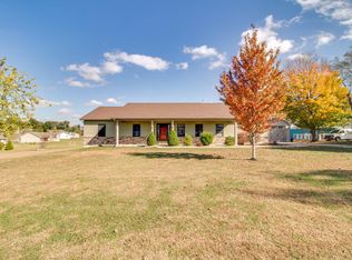 2650 Vulliet Rd, Highland, IL 62249