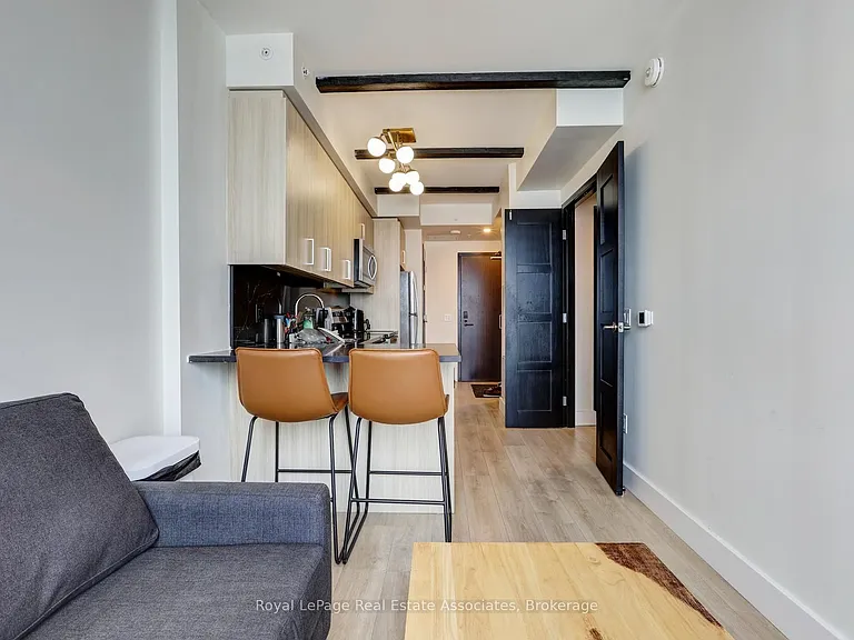 145 Columbia St W #2002 — Photo 11