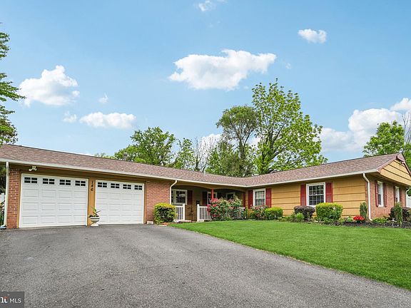 2nd image of 146 Tyler Dr