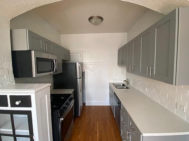 1st image of 6822 N Ashland Blvd
