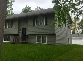 212 Walnut Dr, Martensdale, IA 50160