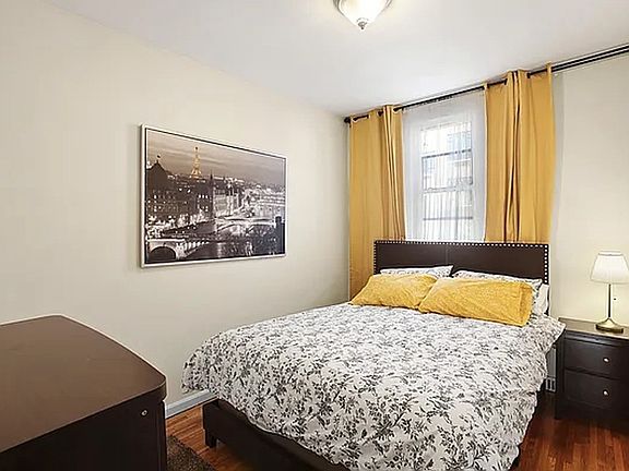 5th image of 221 16th St #1