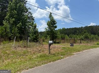 668 Garner Rd, Gay, GA 30218