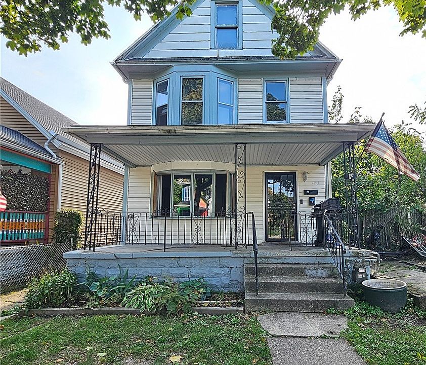 1st image of 170 16th St