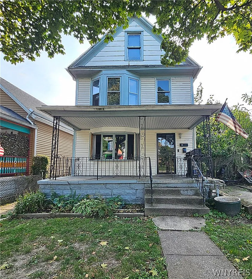 170 16th St photo 1
