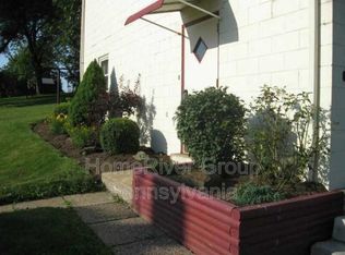 1100 1/2 N Franklin St, Washington, PA 15301