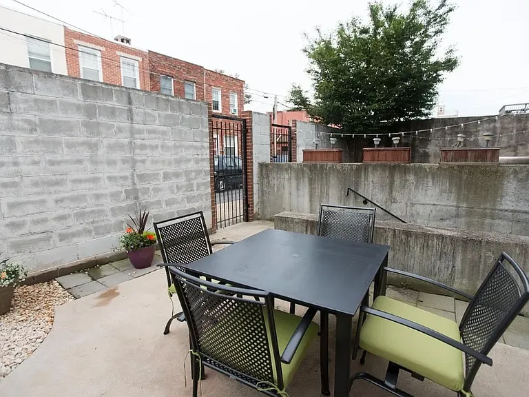 2545 E Dauphin St #1 — Photo 22