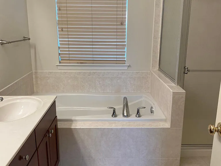 966 Little Cedar Ct — Photo 16