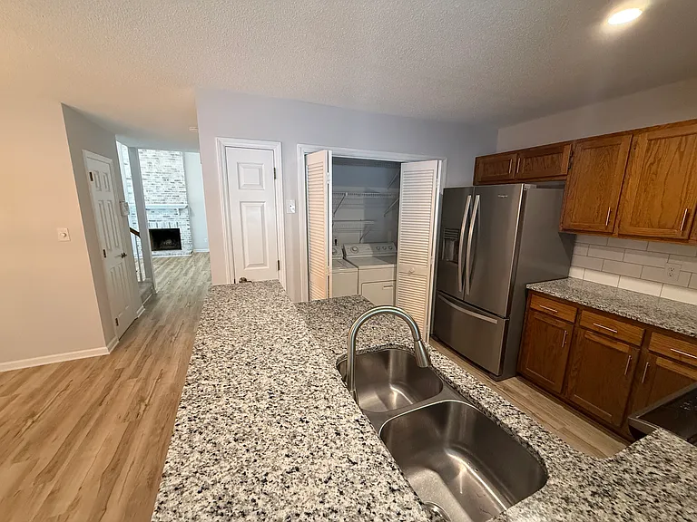 9543 Kings Falls Dr — Photo 8