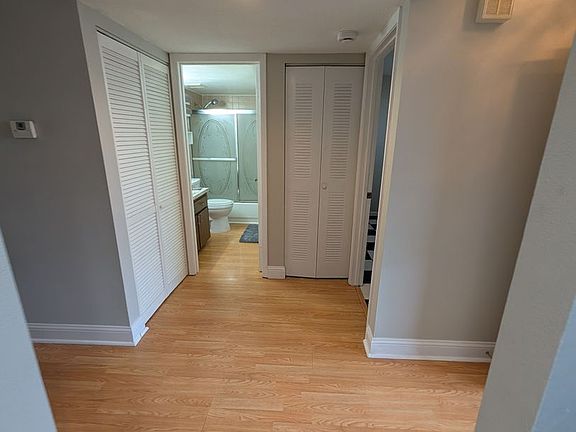 2nd image of 4105 Fairview Vista Pt #253