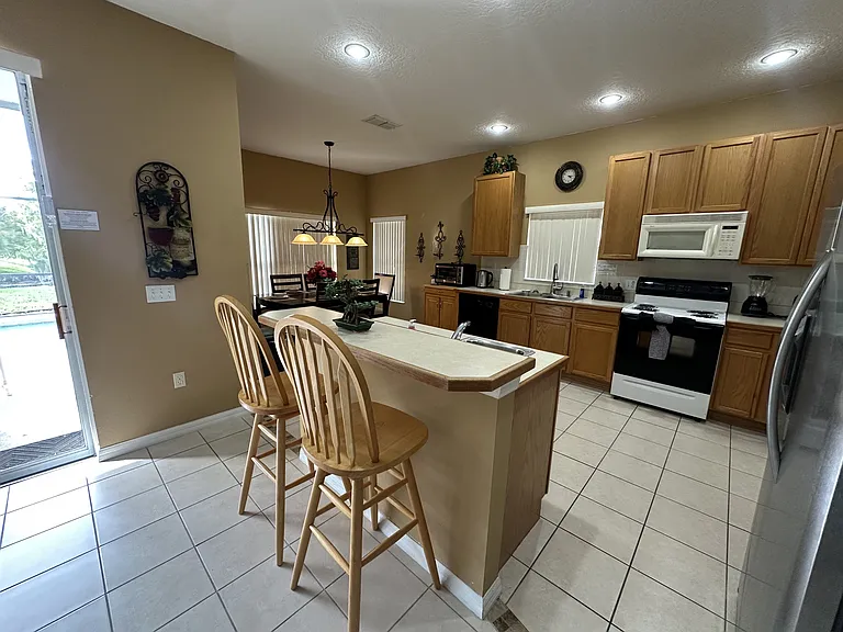 2548 Aster Cove Ln — Photo 14