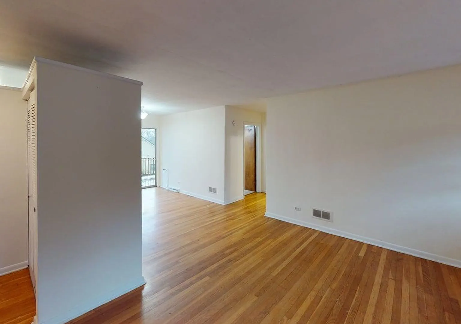 130 Apple Tree Road — Photo 3
