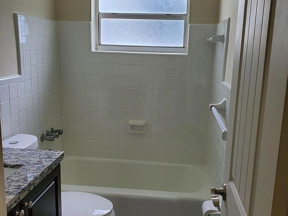 5th image of 5820 NW 12th St APT C