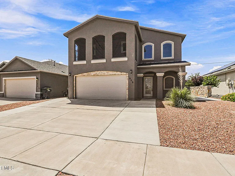 1089 Indigo Sky St — Photo 3