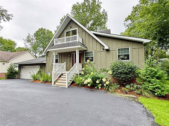 4th image of 784 Latonka Dr