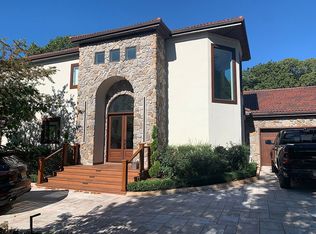 1015 Brainard Pl, Brielle, NJ 08730