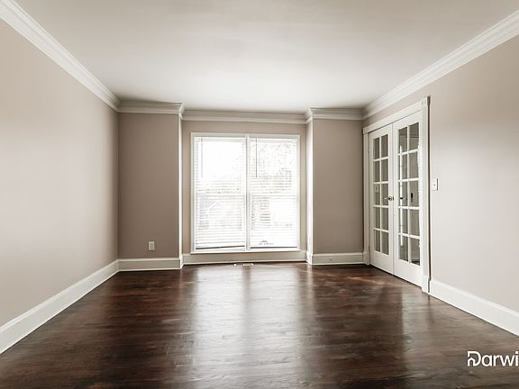 3rd image of 2661 Rock Point Ln