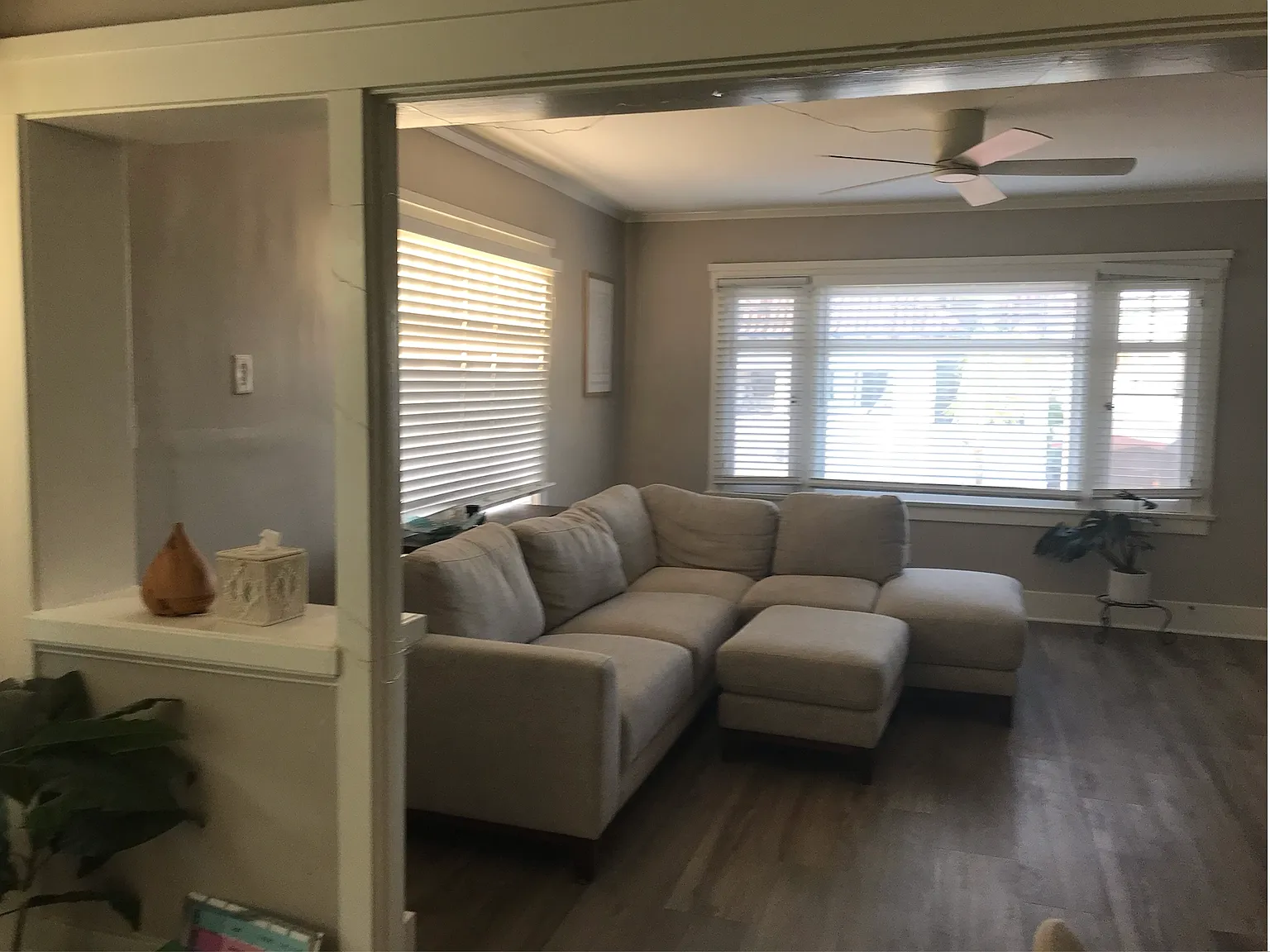 1 bed, 965 sqft, $2,825 — Photo 2
