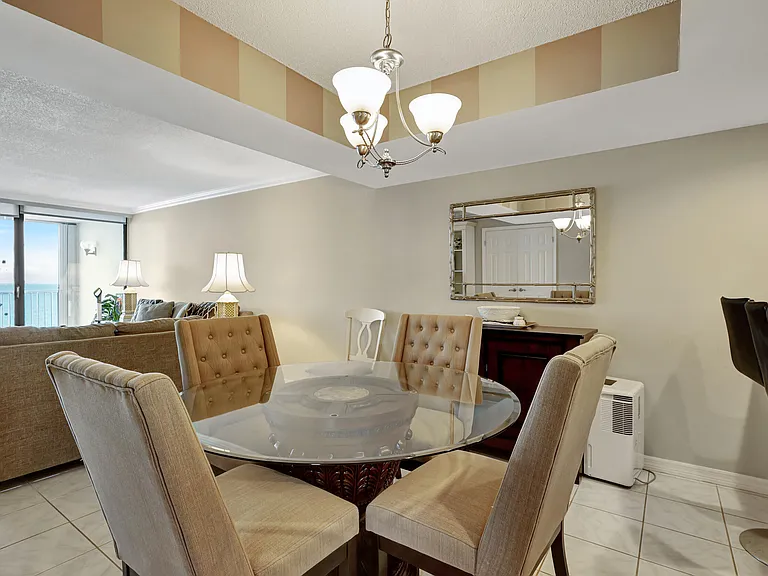 840 Ocean Dr #806 — Photo 19