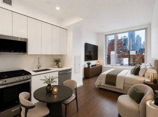 232 E 54th St APT 7C, New York, NY 10022