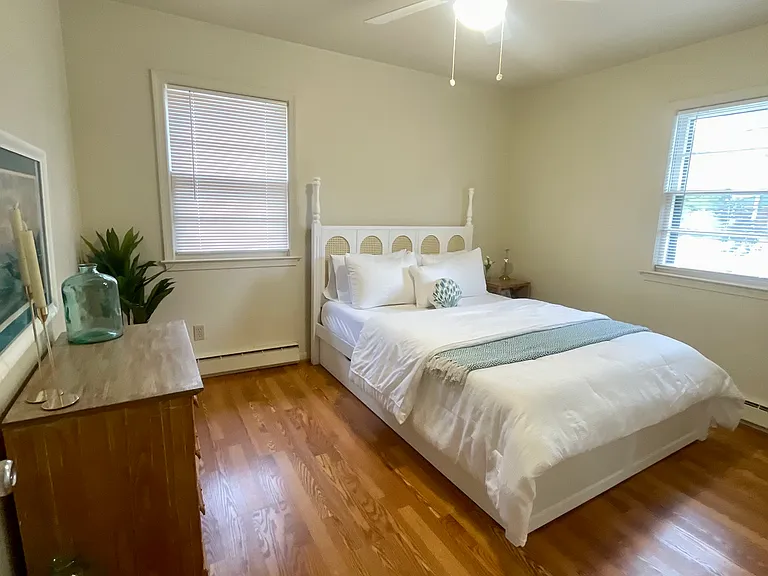 Queen Bedroom Set