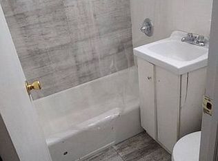 32 Rogers Ave #1B, Brooklyn, NY 11216