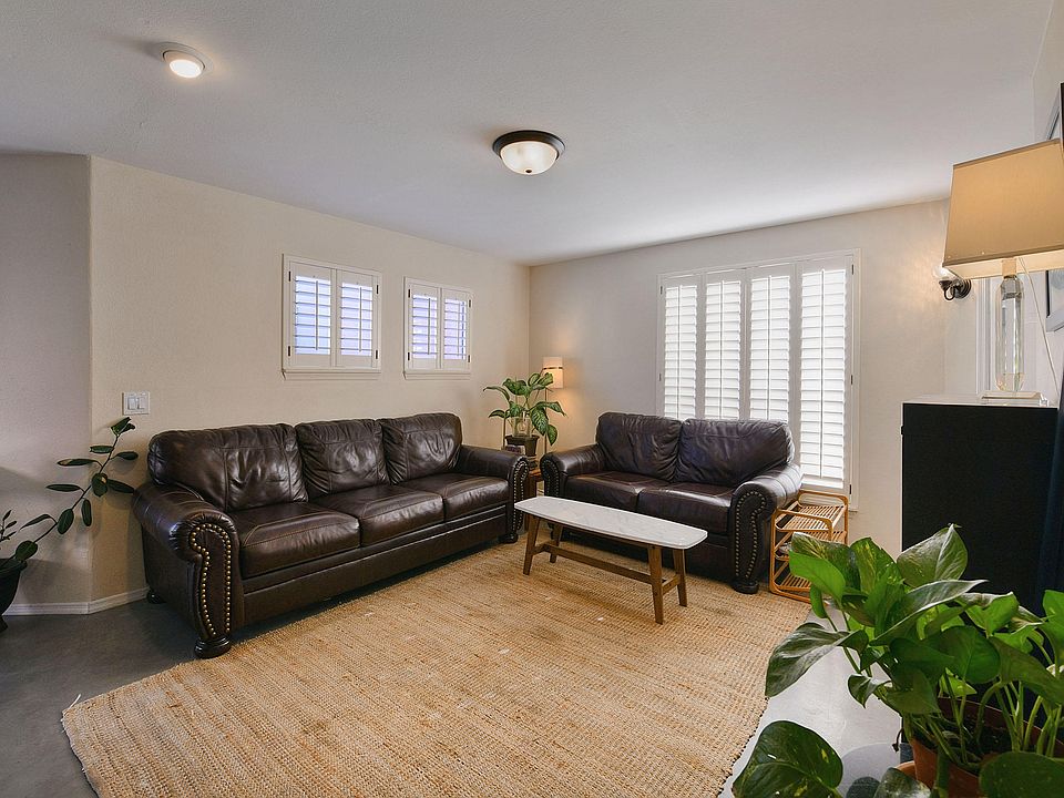 1st image of 6655 N Canyon Crest Dr Unit 11266