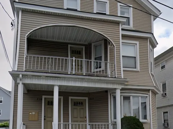 820 2nd St #2, Fall River, MA 02721