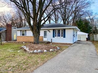 2459 Knollview St SW, Wyoming, MI 49519