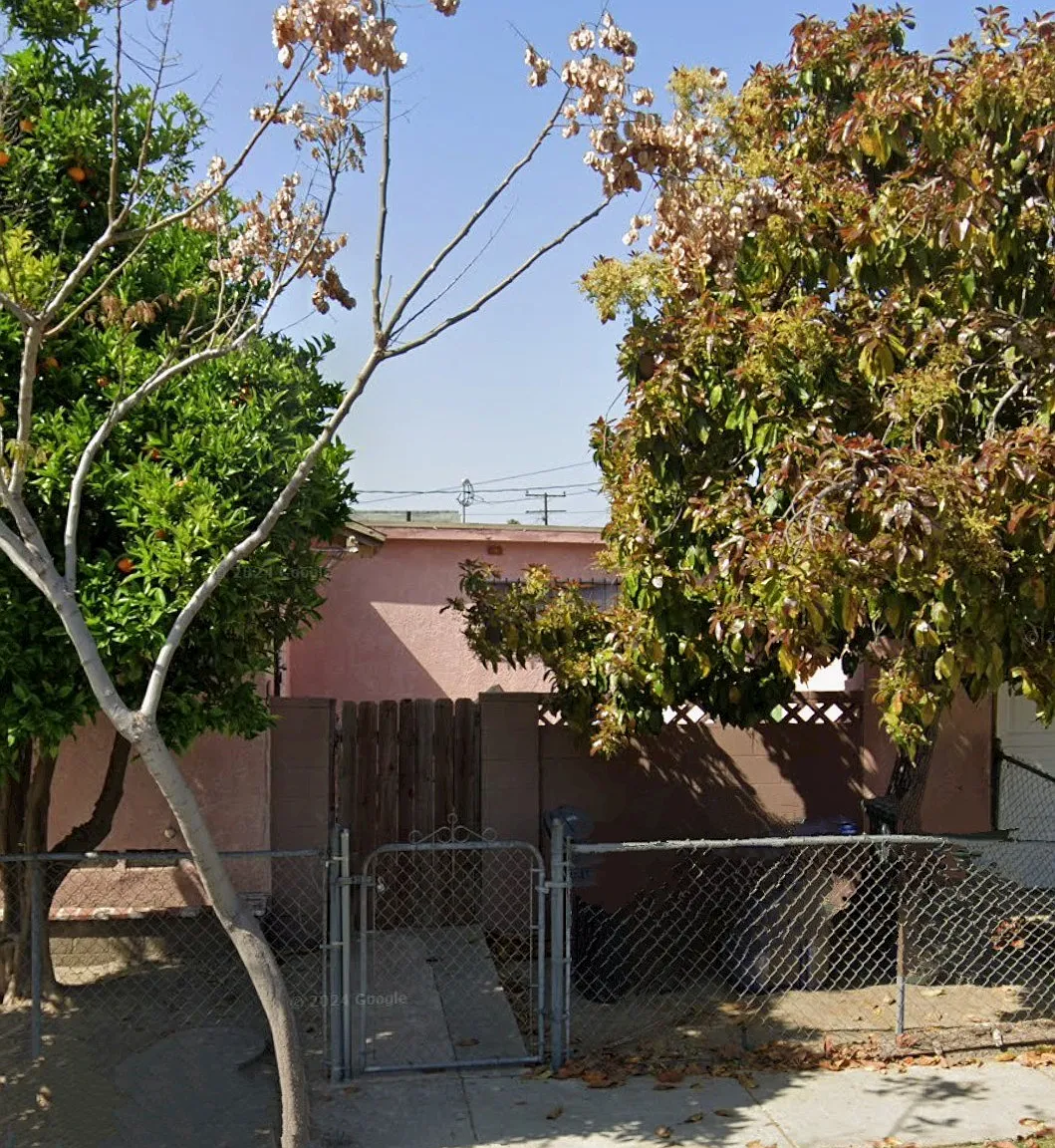 Seminole Ave, South Gate — Photo 1