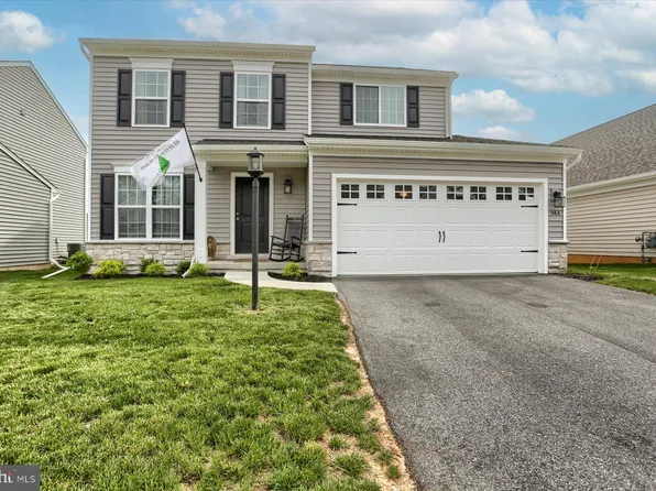 944 W North St, Carlisle, PA 17013