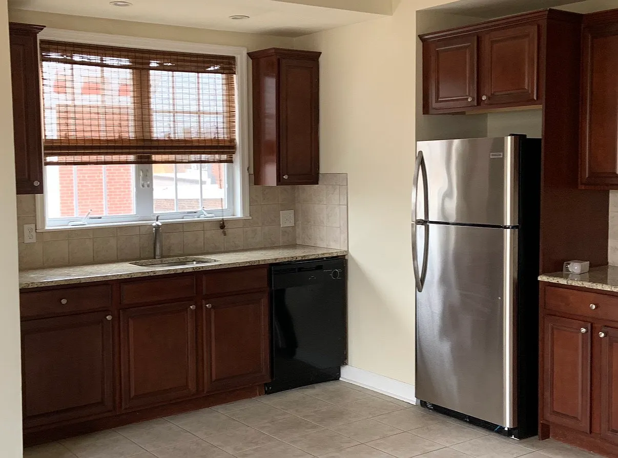 2 bed, 1700 sqft, $1,550 — Photo 4