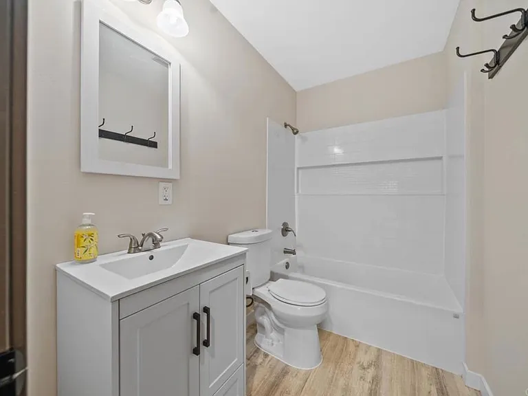 809 Merlin Dr #1 — Photo 9