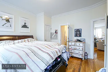 Rented by ZealEstate Group Inc