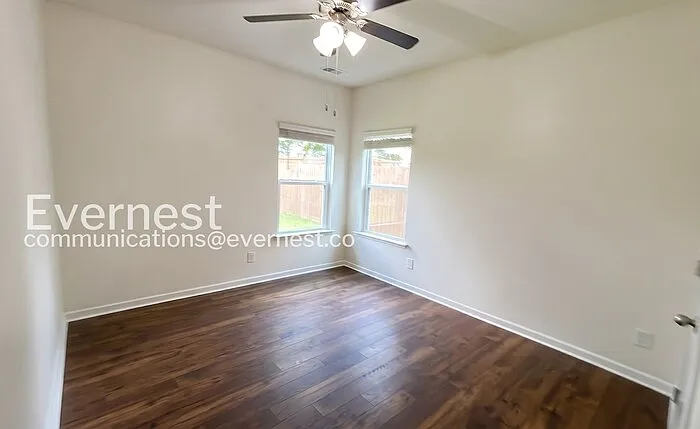 2370 Tournament Dr — Photo 19