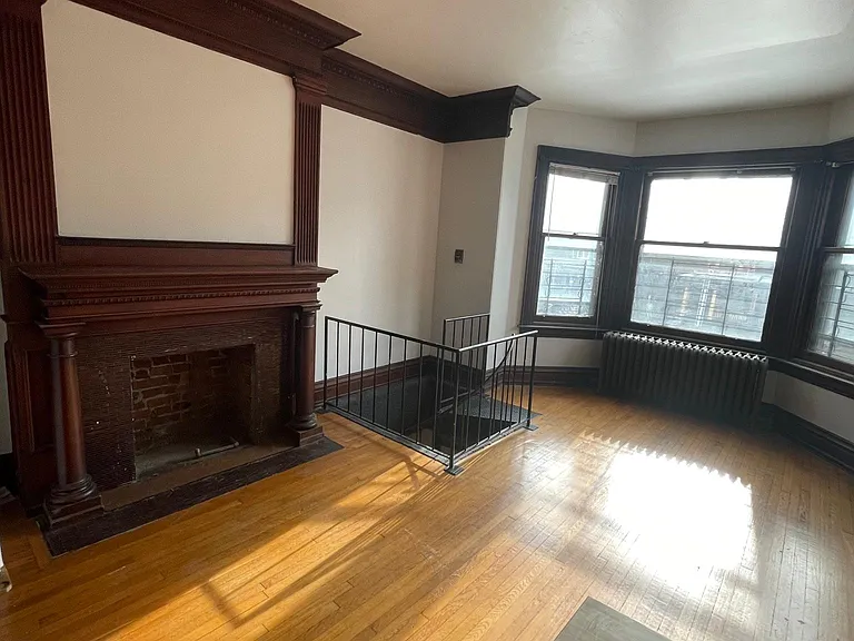 4613 Spruce St #1FR — Photo 2