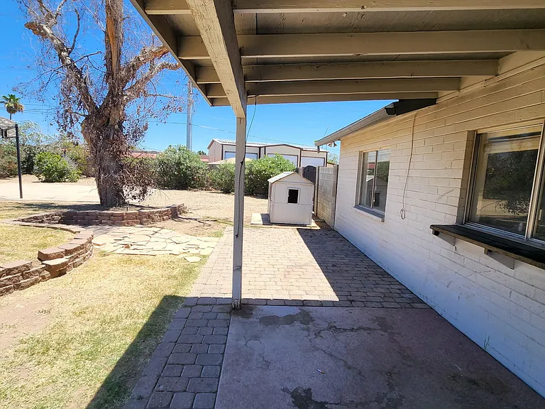 3510 W Andorra Dr — Photo 11
