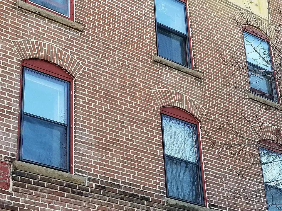 401 N Walnut St