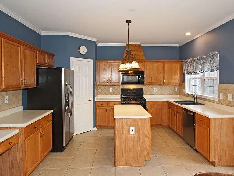 5067 Faversham Hill Dr — Photo 23