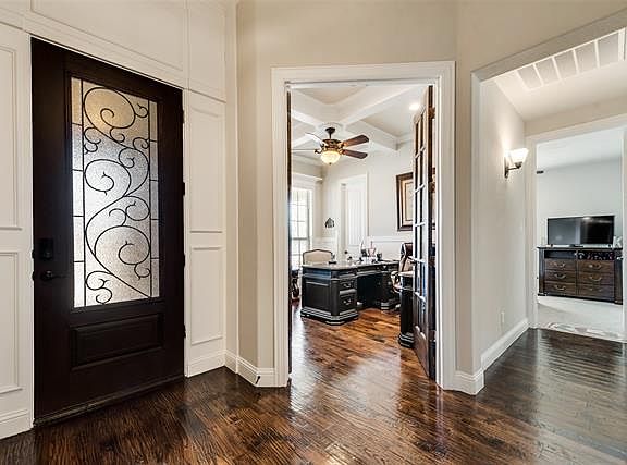 5th image of 101 Diamond Ln