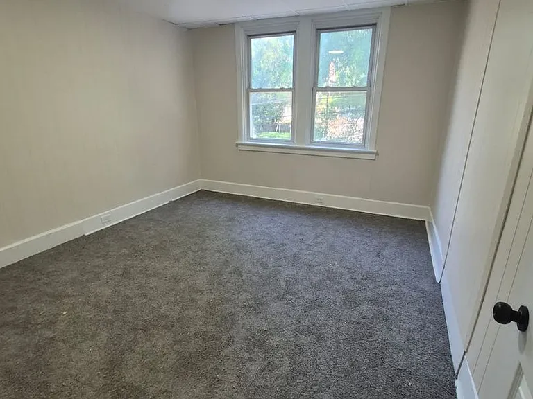 1400 Hill Ave — Photo 5