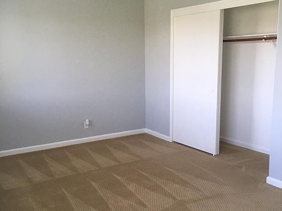 5th image of 10093 Craft Dr