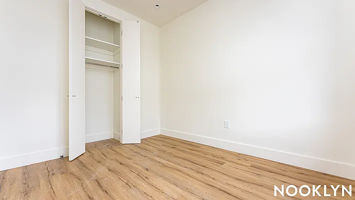 Rented by Nooklyn NYC LLC | media 29