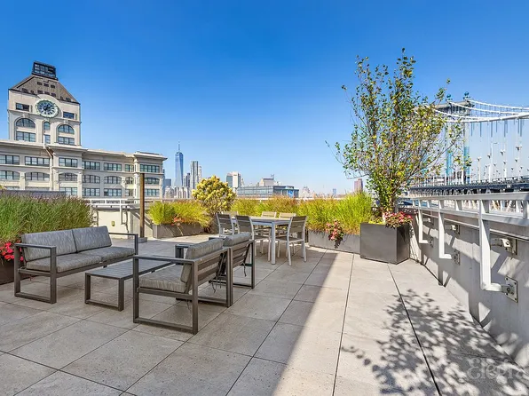 133 Water St APT 12D, Brooklyn, NY 11201
