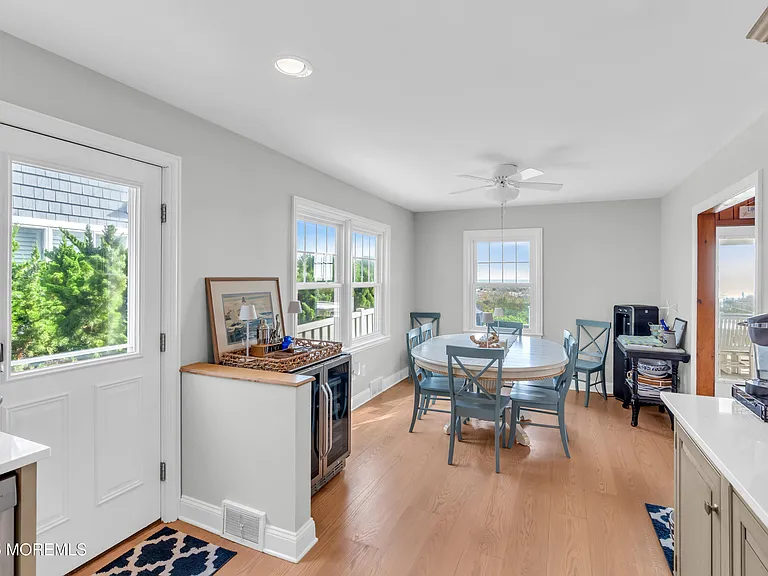 411 Ocean Ave — Photo 15
