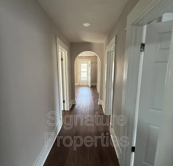 180 W Balview Ave #B — Photo 15