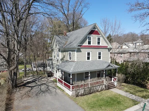 166 Federal St, Greenfield, MA 01301