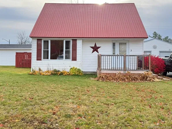 3 Faraday St, Glenelg, NB E1N 5B7