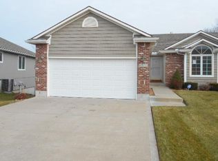4523 Hedges St, Kansas City, MO 64133